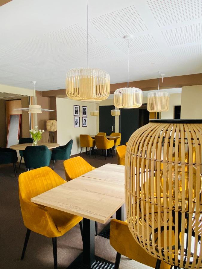 Le Regina Hotel Restaurant อาร์เดอโล-ปลาจ ภายนอก รูปภาพ